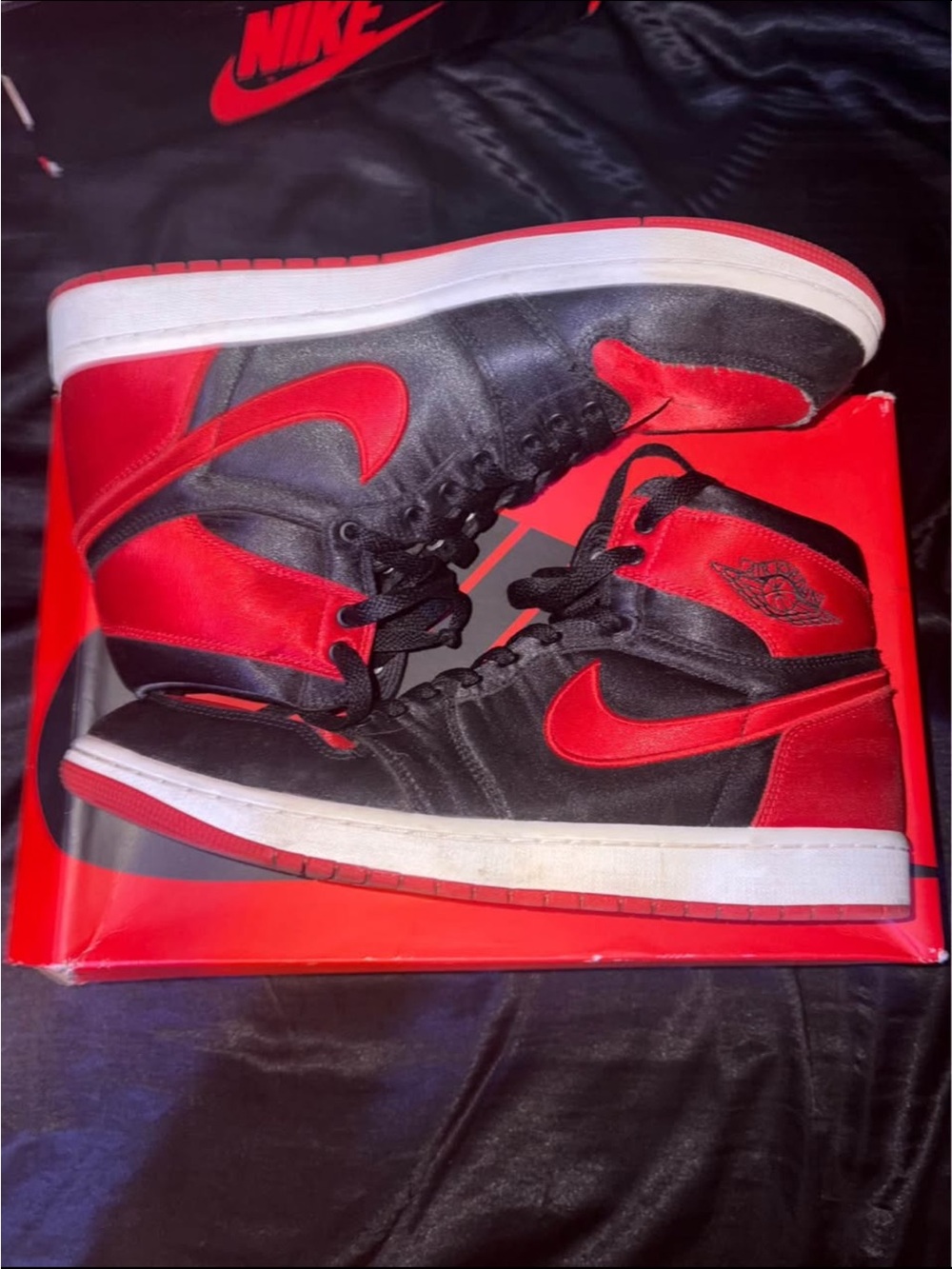 Jordan Air Jordan 1 Mid Black Red